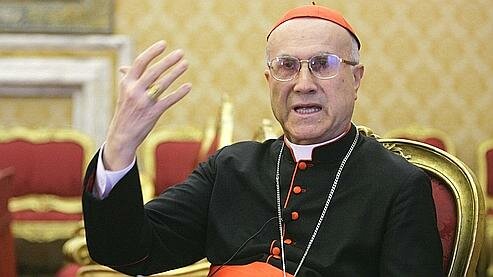 Cardeal Tarcisio Bertone.