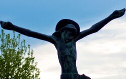 Figura de Cristo em Medjugorje.