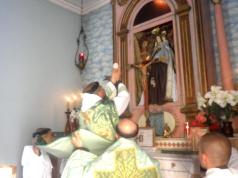 Santa Missa no Rito Carmelitano antigo celebrada ontem, domingo, 25 de novembro.